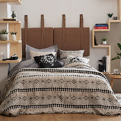 Quilt - Shada