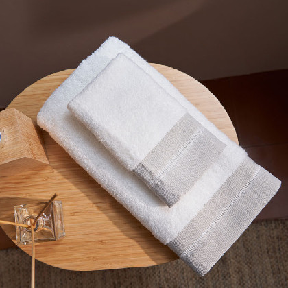Cardes Cotton Bath Towel - Florencia