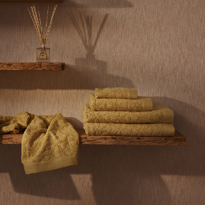 Cardes Cotton Bath Towel - Amy