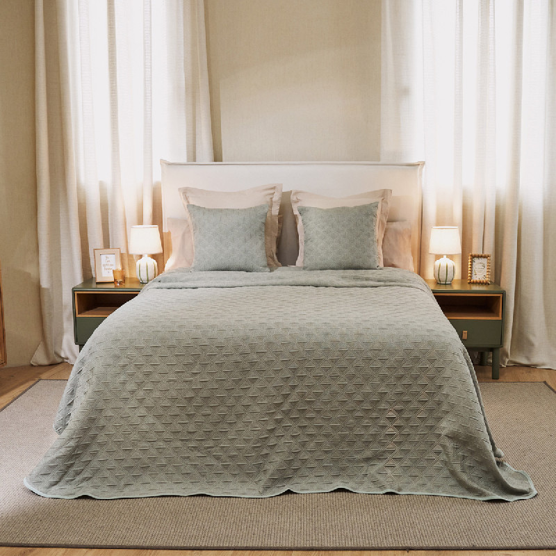 Pique Bedspread - Berbera