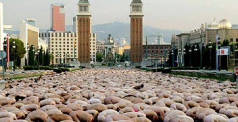 Spencer Tunick en el Mercat Princesa