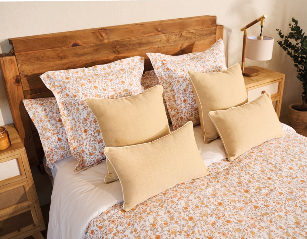 como decorar con cojines una cama